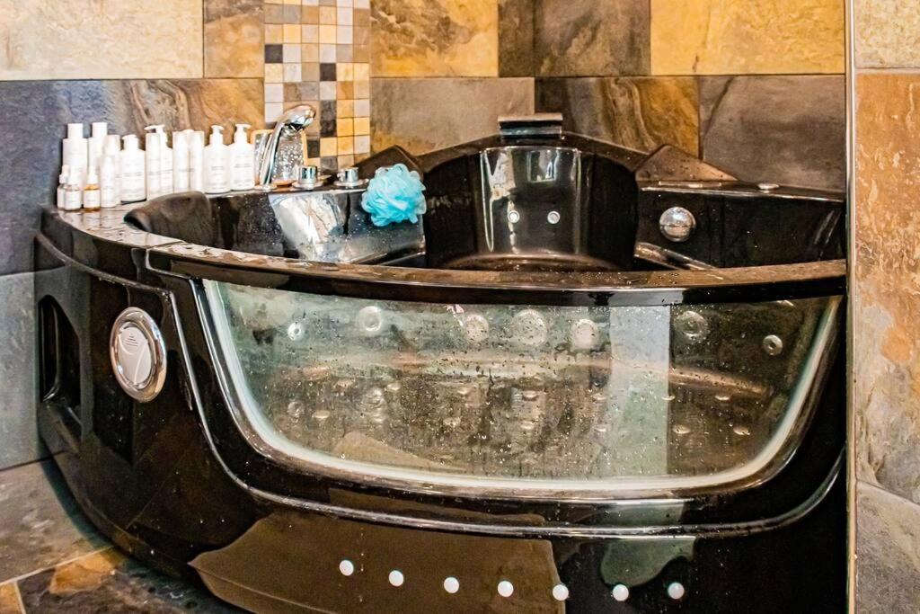 Apartamento Duplex, Jacuzzi, Terrasse Sur Les Toits Niza Exterior foto